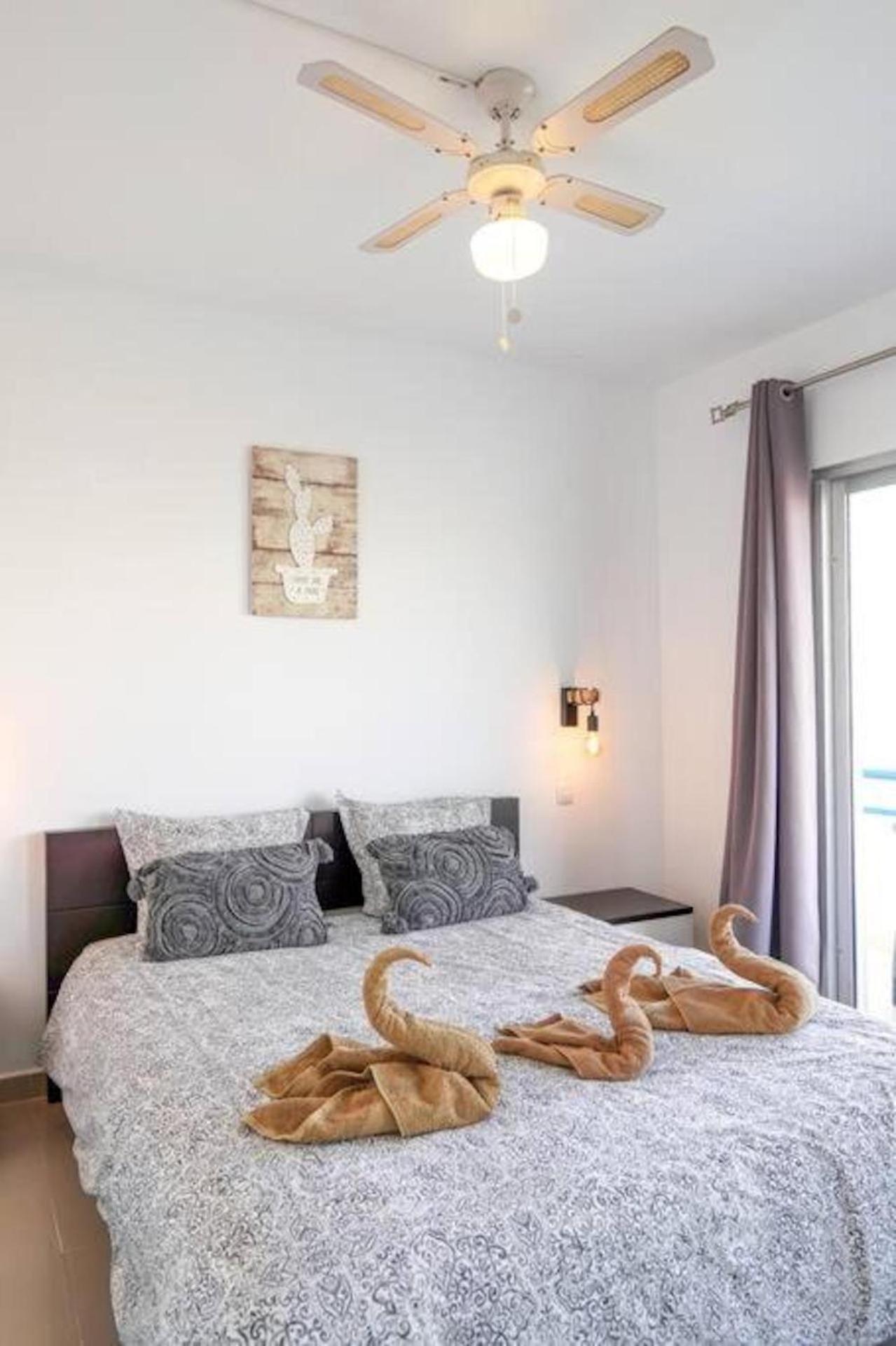 Amazing 2 Bedroom Flat With Beachfront And Pool, Paraiso Del Sur A306 Плайя-Параисо Экстерьер фото